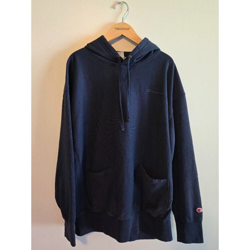Champion Navy Pullover Hoodie Mens M Embroidered Logo